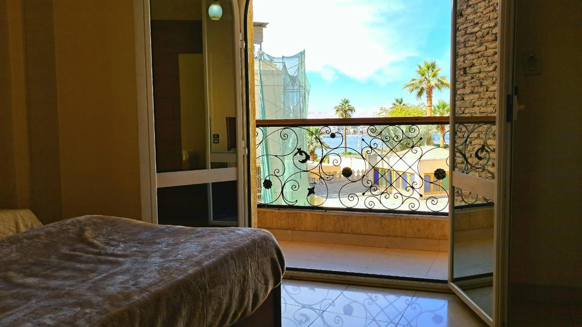 Aparthotel Winter Paradise Hotel Luxor